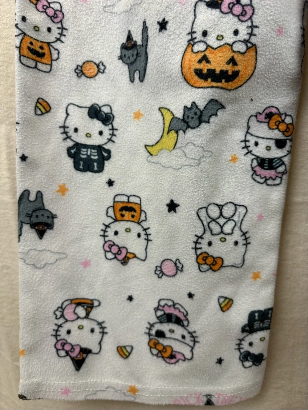 Hello Kitty Halloween Fleece Button-Up Pajama Set with Orange Trim, girls 8.